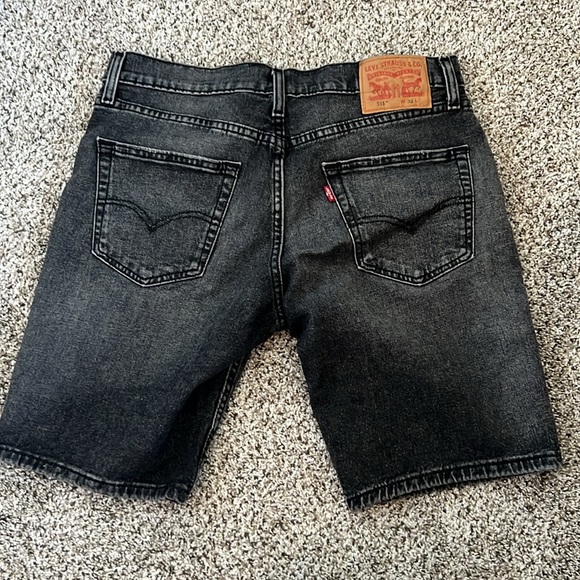 Levi’s 511 shorts size 32 - Picture 2 of 3